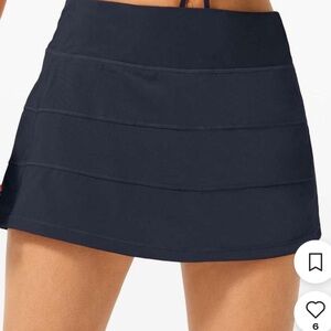 lululemon navy pace revival skirt worn once